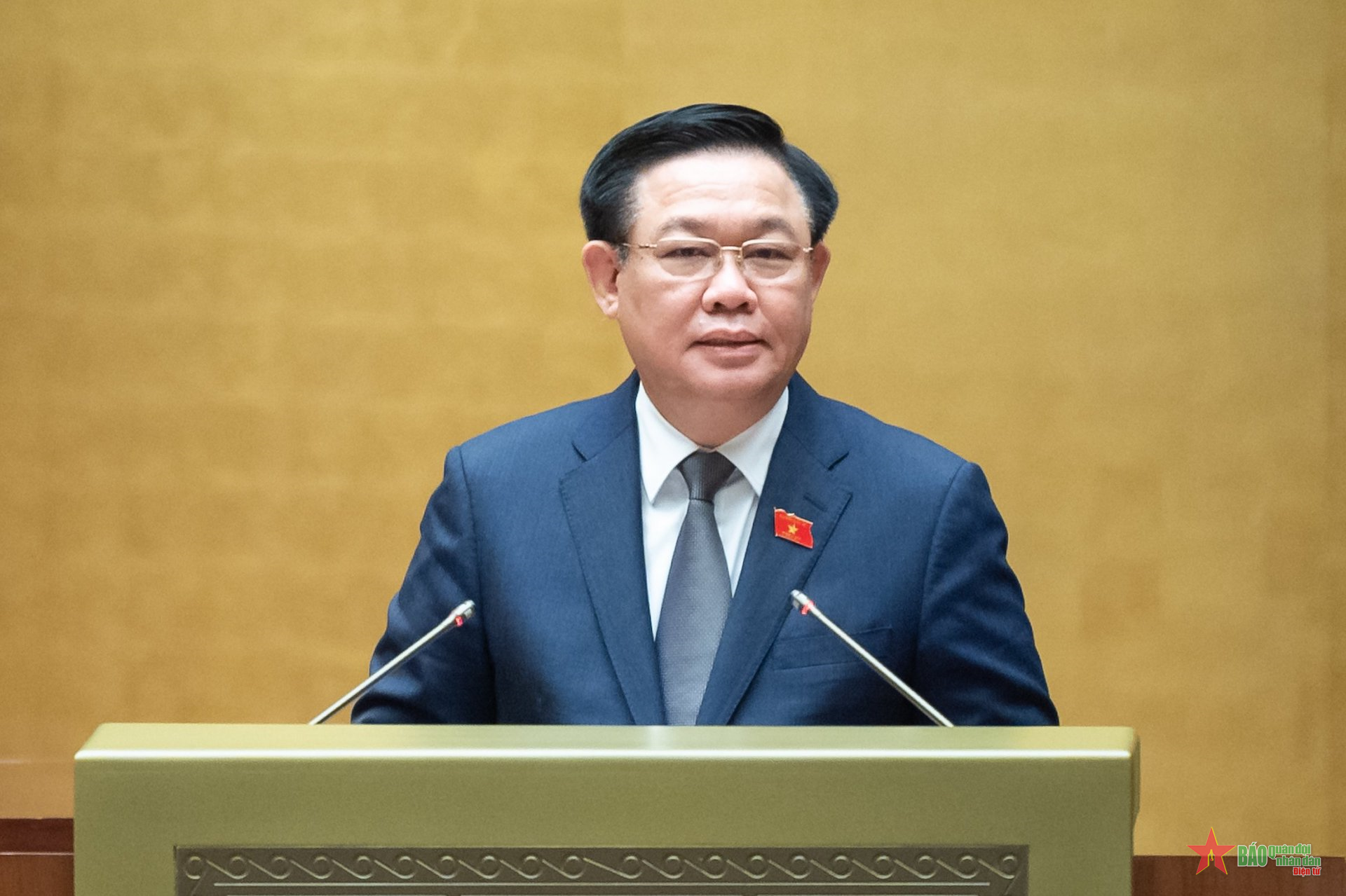 Công khai kết quả giám sát để xã hội trực tiếp giám sát thực hiện là hình thức chế tài mạnh mẽ nhất